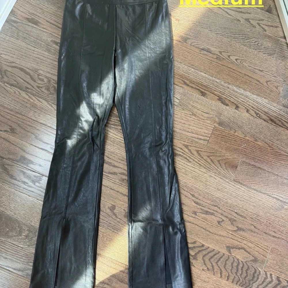 Commando Black Leather Women's Pants - Picture 2 of 5